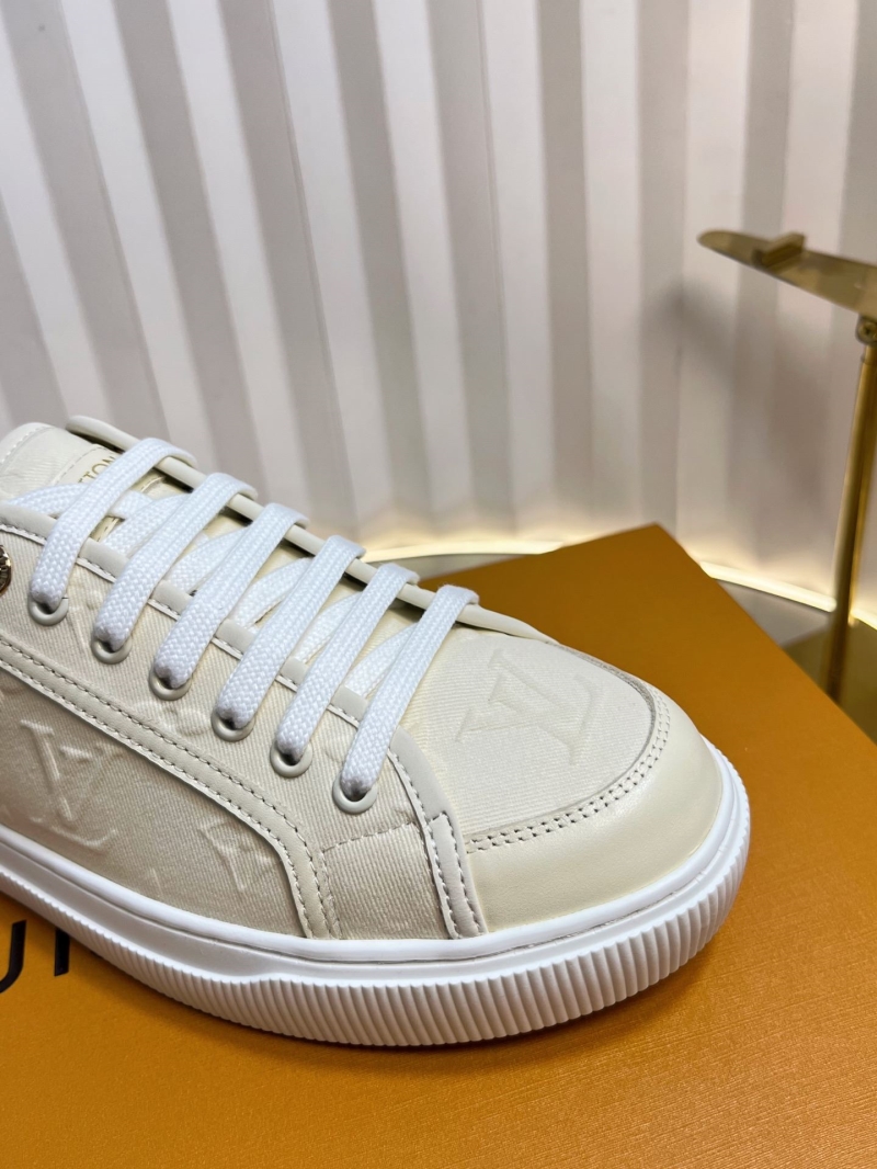 l0vis Vvtt0n low shoes